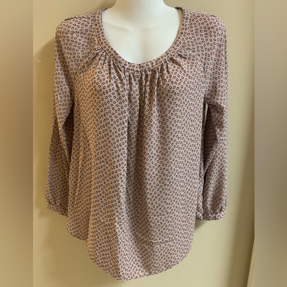 Lark & Ro gathered blouse- size 2